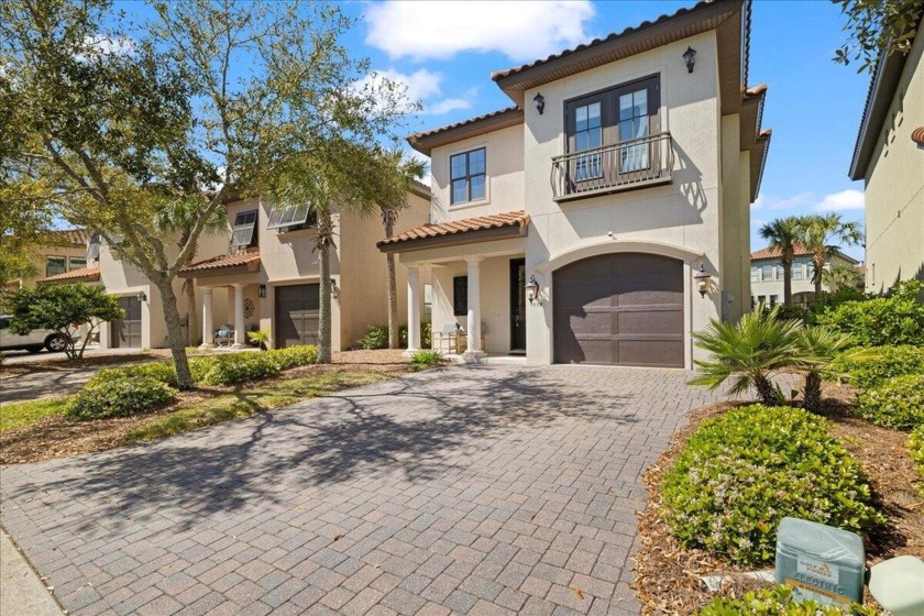 What a Showstopper! This fully furnished residence combines - Beach Home for sale in Miramar Beach, Florida on Beachhouse.com