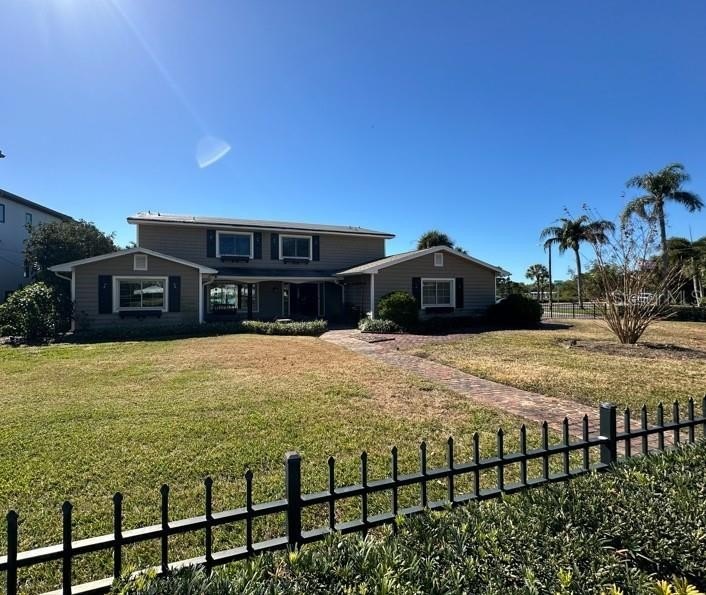 South-Facing Waterfront Canvas on Coffee Pot Bayou.  Sunrise - Beach Lot for sale in St. Petersburg, Florida on Beachhouse.com