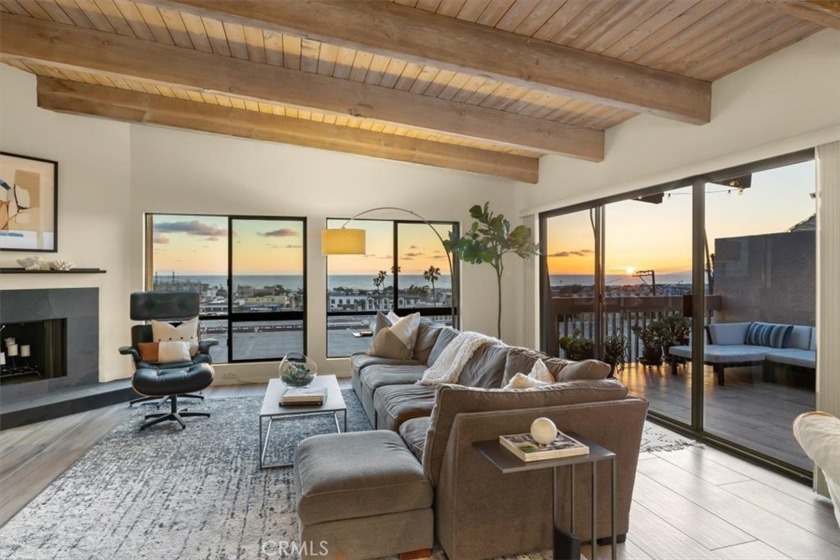 Unobstructed ocean views stretching from Palos Verdes to Malibu - Beach Townhome/Townhouse for sale in Hermosa Beach, California on Beachhouse.com