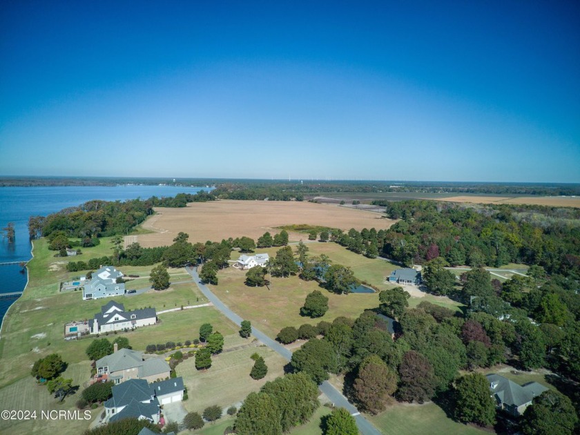 Choose this Edenton Bay Plantation lot to build your dream home! - Beach Lot for sale in Edenton, North Carolina on Beachhouse.com