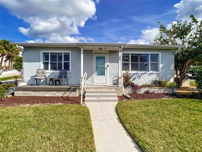 INVESTOR ALERT! PRICED BELOW APPRAISED VALUE. Rare opportunity! - Beach Home for sale in New Smyrna Beach, Florida on Beachhouse.com