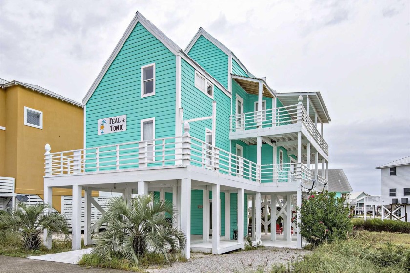 Teal & Tonic - Beach Vacation Rentals in Gulf Shores, AL on Beachhouse.com