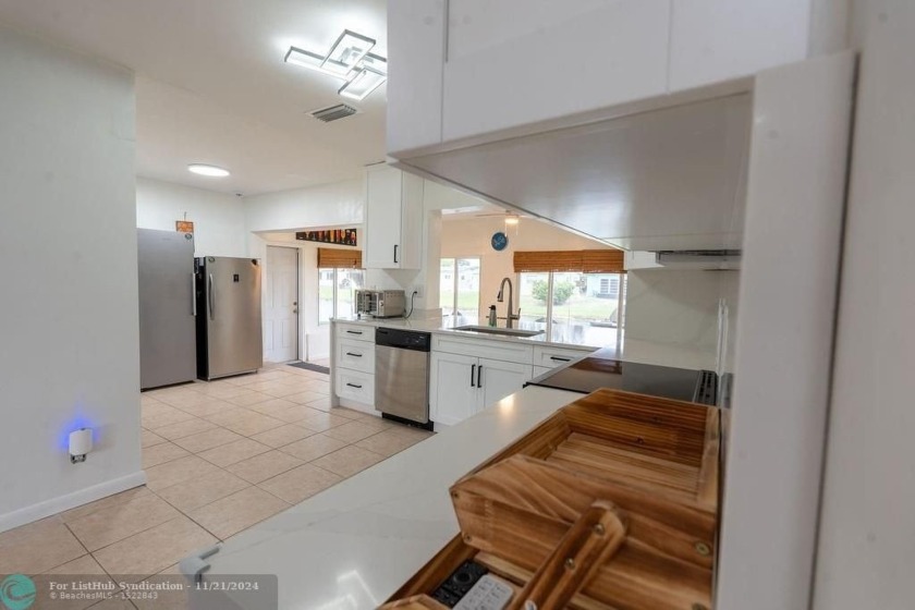 Gorgeous Fully Upgraded Single Family Home with 3 Beds/2 Baths/1 - Beach Home for sale in Sunrise, Florida on Beachhouse.com