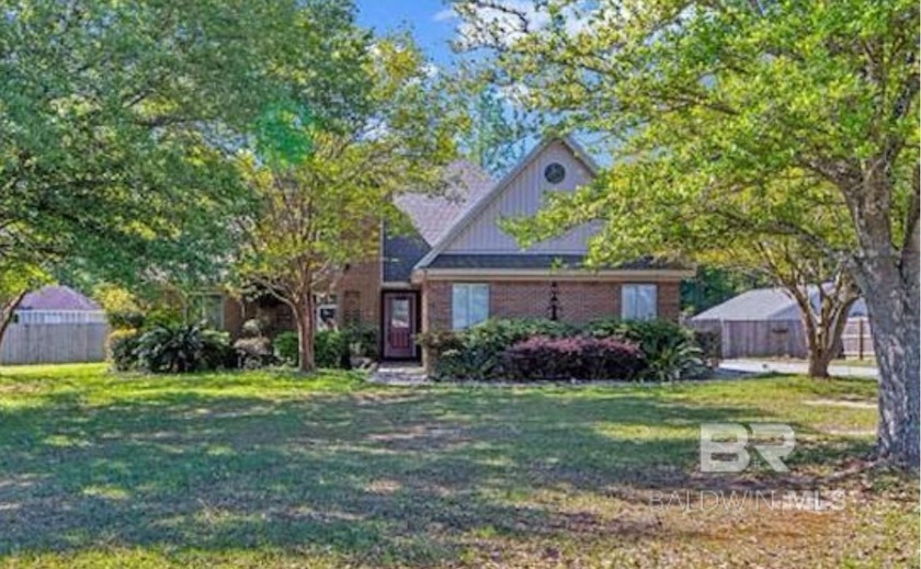 This charming home offers a blend of modern upgrades and classic - Beach Home for sale in Fairhope, Alabama on Beachhouse.com