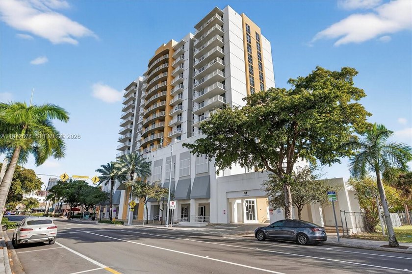 Spacious 1BD/1BA condo, on the famous and lively calle 8 - Beach Condo for sale in Miami, Florida on Beachhouse.com