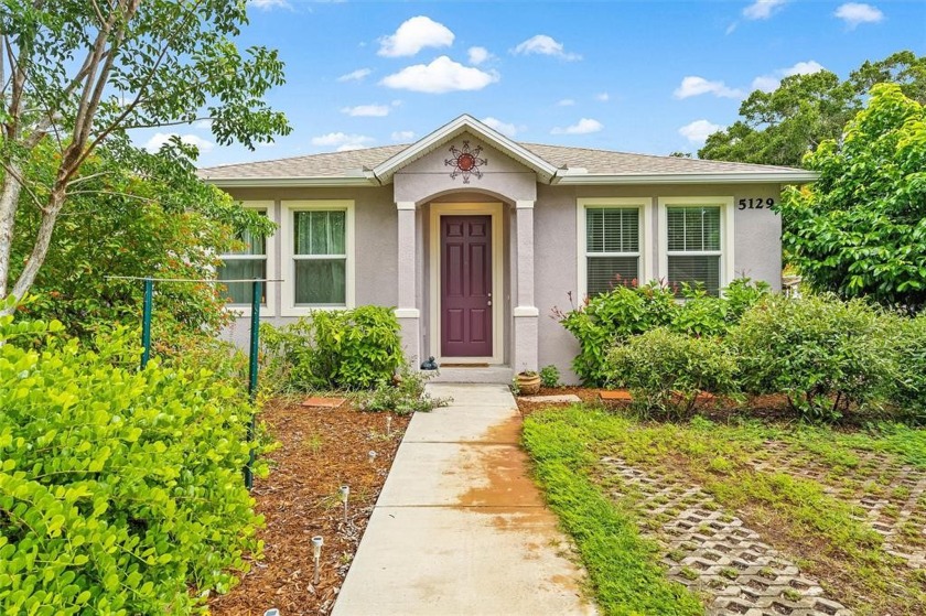 NEWLY BUILT IN 2019! MOVE IN READY! This tropical Florida home - Beach Home for sale in Gulfport, Florida on Beachhouse.com