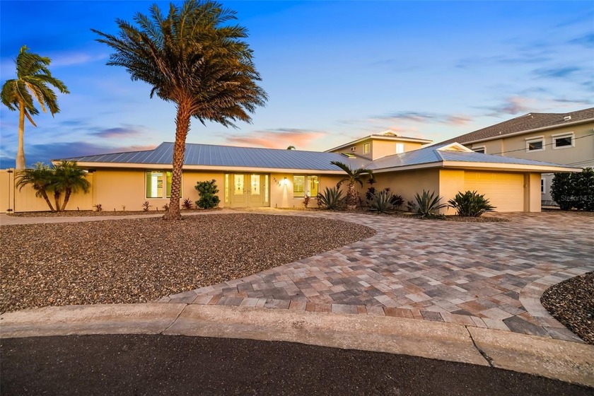 Experience true resort-style coastal living in this upgraded 3 - Beach Home for sale in Bradenton, Florida on Beachhouse.com