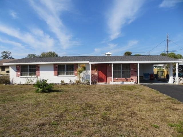Price reduced $5,000!  Roof was replaced in February 2023 and - Beach Home for sale in Englewood, Florida on Beachhouse.com