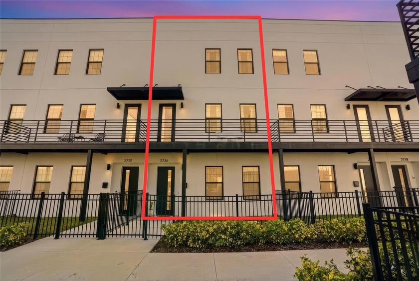 An architecturally driven townhome designed for those who value - Beach Townhome/Townhouse for sale in St. Petersburg, Florida on Beachhouse.com