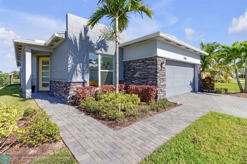 This stunning 2021 newer construction Aspen home offers - Beach Home for sale in Port Saint Lucie, Florida on Beachhouse.com