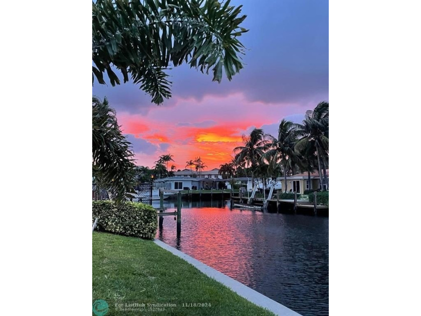 Welcome to this beautifully furnished, move-in ready 1 bedroom - Beach Condo for sale in Pompano Beach, Florida on Beachhouse.com