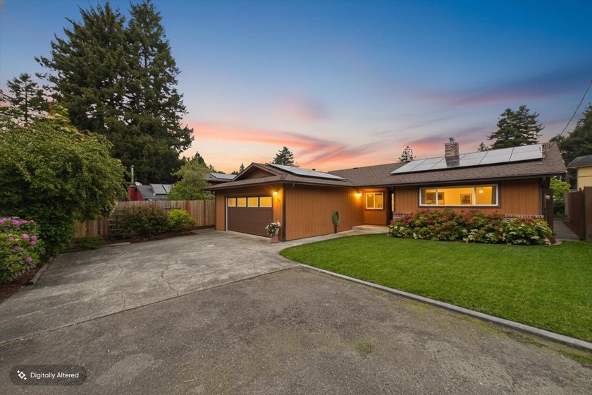 OPEN HOUSE SATURDAY MAY 2 from 12-3pm. Don't miss this nice - Beach Home for sale in Eureka, California on Beachhouse.com