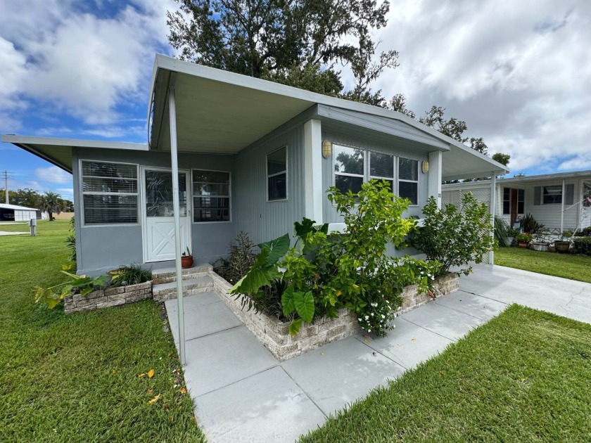This was a 2 bedroom home, it has now been converted into a 1 - Beach Home for sale in Daytona Beach, Florida on Beachhouse.com