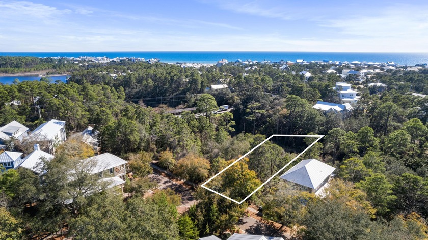Amazing opportunity to own this lovely exterior lot in the gated - Beach Lot for sale in Santa Rosa Beach, Florida on Beachhouse.com