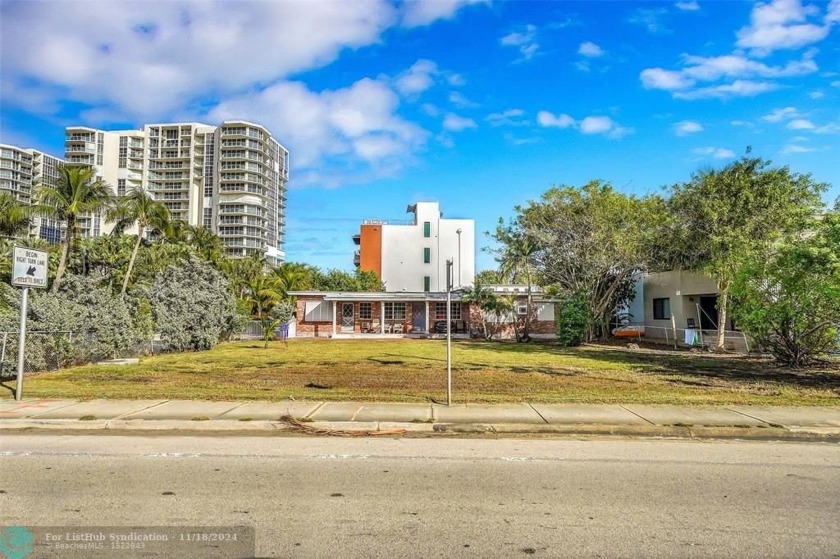 Great opportunity for investors and developers in the North - Beach Lot for sale in Hollywood, Florida on Beachhouse.com