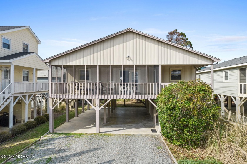 PRICE IMPROVEMENT !! This price reduction will be worth - Beach Home for sale in Sunset Beach, North Carolina on Beachhouse.com