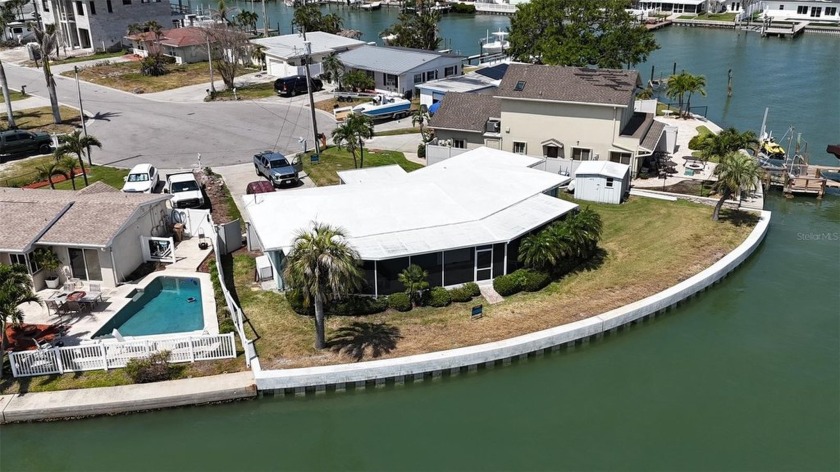 One of the largest water frontage properties in Madeira Beach - Beach Lot for sale in Madeira Beach, Florida on Beachhouse.com