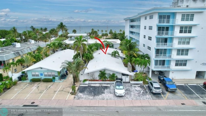 UNIQUE OPPORTUNUTY TO PURCHASE THIS 5 UNIT COMPLEX LOCATED IN - Beach Lot for sale in Lauderdale By The Sea, Florida on Beachhouse.com