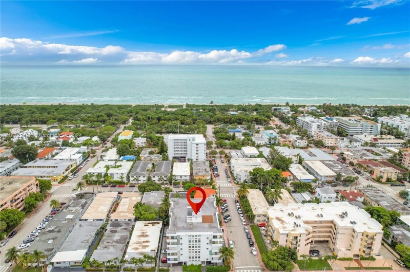 Spacious, 1 bedroom  1 bath apartment on the 2nd floor, with - Beach Condo for sale in Miami Beach, Florida on Beachhouse.com