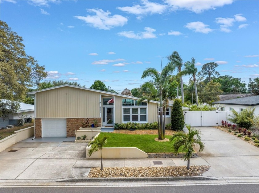 Located within the Charming Neighborhood of Pasadena Golf Club - Beach Home for sale in South Pasadena, Florida on Beachhouse.com