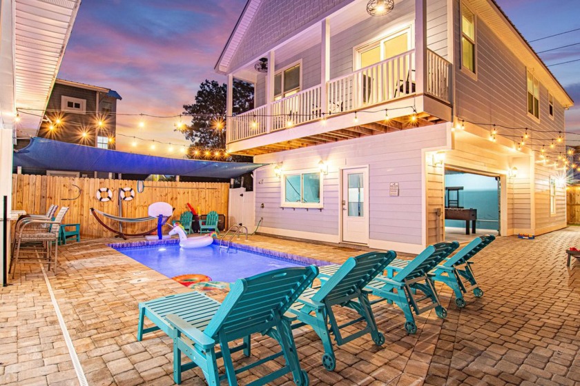 Welcome to your dream beach getaway in the heart of Destin's - Beach Home for sale in Destin, Florida on Beachhouse.com