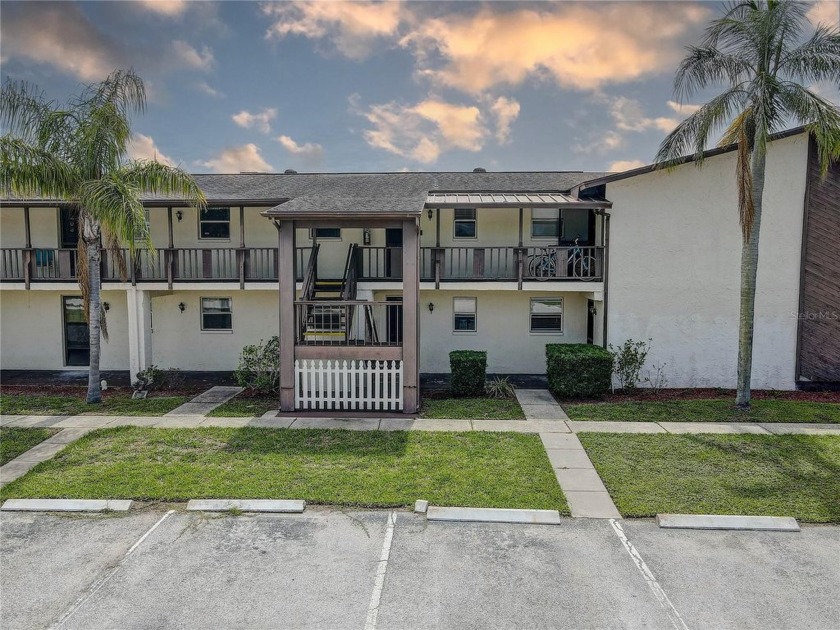 This delightful ground-floor condo offers 2 bedrooms and 1 full - Beach Condo for sale in Port Richey, Florida on Beachhouse.com