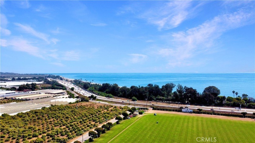 Perched on the top floor, this stunning one-bedroom condo offers - Beach Condo for sale in Carpinteria, California on Beachhouse.com