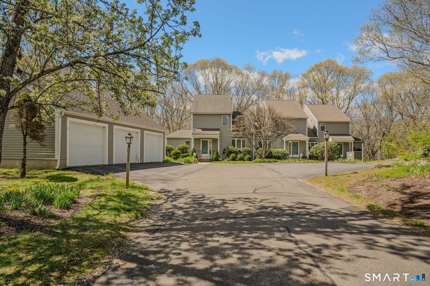 Well-maintained, one-owner tri-level condominium tucked away in - Beach Condo for sale in Old Lyme, Connecticut on Beachhouse.com