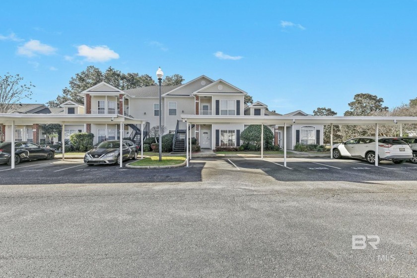 Step into this charming three-bedroom, two-bathroom condo that - Beach Home for sale in Foley, Alabama on Beachhouse.com