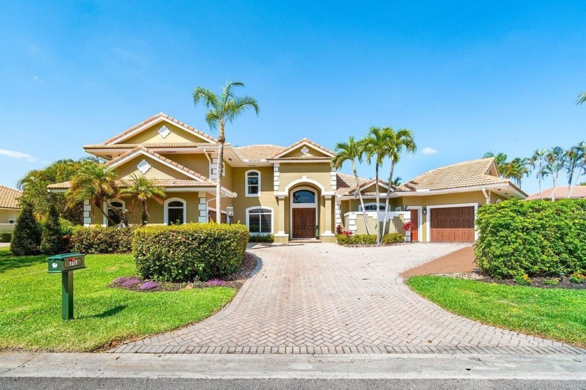 Discover a home that combines modern upgrades with timeless - Beach Home for sale in Palm Beach Gardens, Florida on Beachhouse.com