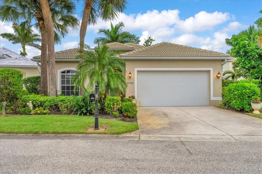 This hidden gem in Bonita Springs offers 3 bedrooms, 2 bathrooms - Beach Home for sale in Bonita Springs, Florida on Beachhouse.com