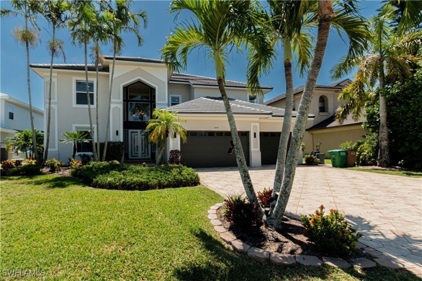 Welcome to an extraordinary waterfront retreat that epitomizes - Beach Home for sale in Cape Coral, Florida on Beachhouse.com