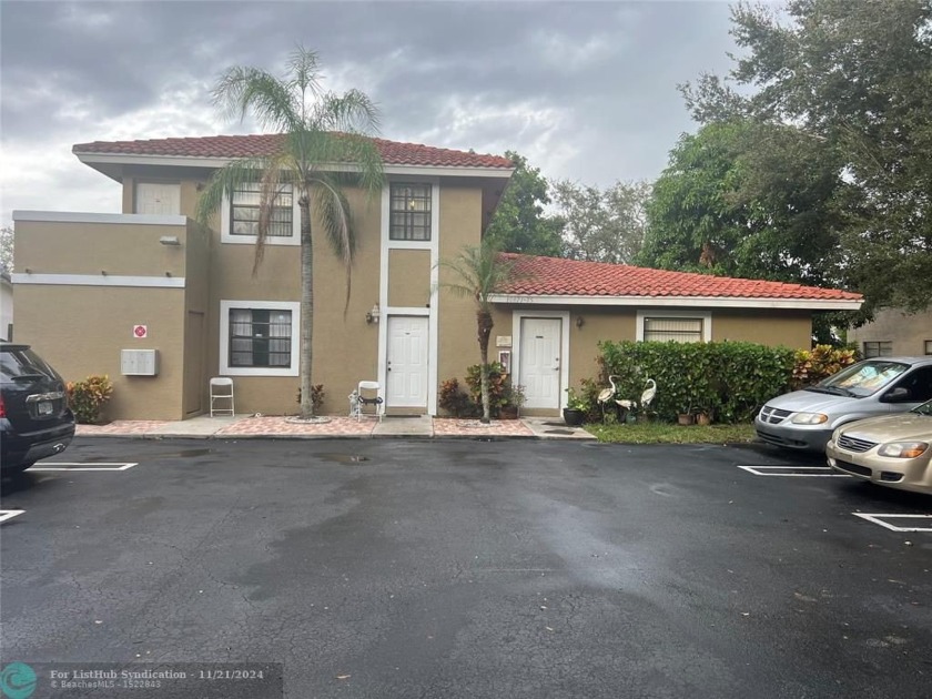 GREAT TRIPLEX IN NORTH CORAL SPRINGS (WEST OF PINE ISLAND RD & - Beach Lot for sale in Coral Springs, Florida on Beachhouse.com