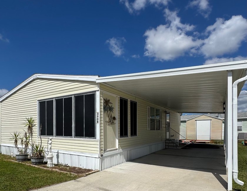 1995 Two-Bedroom, Two-Bath Manufactured Home - Move-In Ready! - Beach Home for sale in Cocoa, Florida on Beachhouse.com