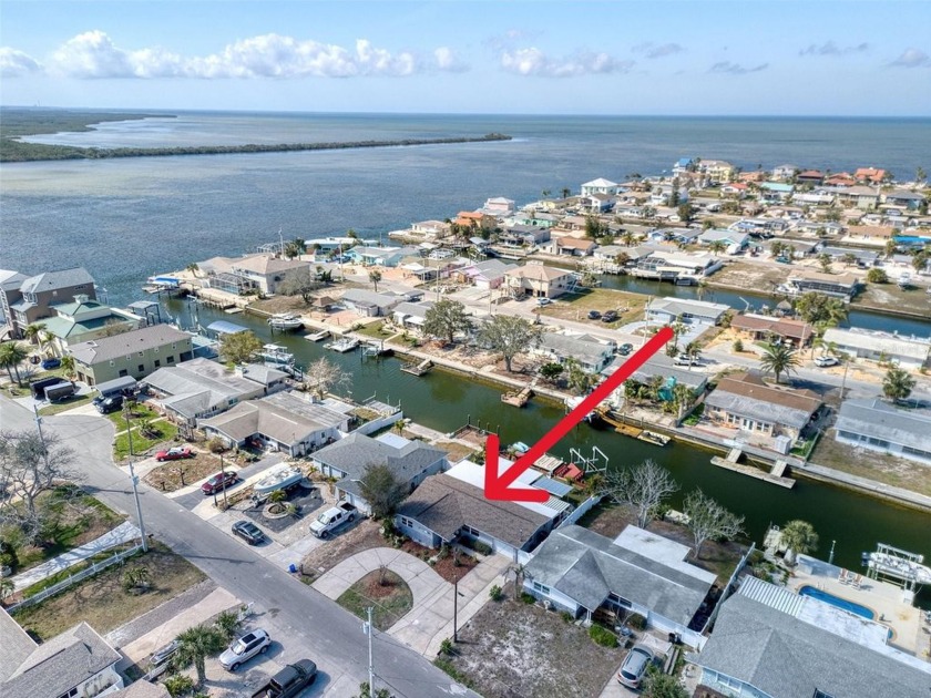 One or more photo(s) has been virtually staged. DIRECT GULF - Beach Home for sale in Hudson, Florida on Beachhouse.com