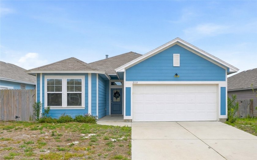 Welcome to this beautifully maintained 3-bedroom, 2-bath home - Beach Home for sale in Aransas Pass, Texas on Beachhouse.com