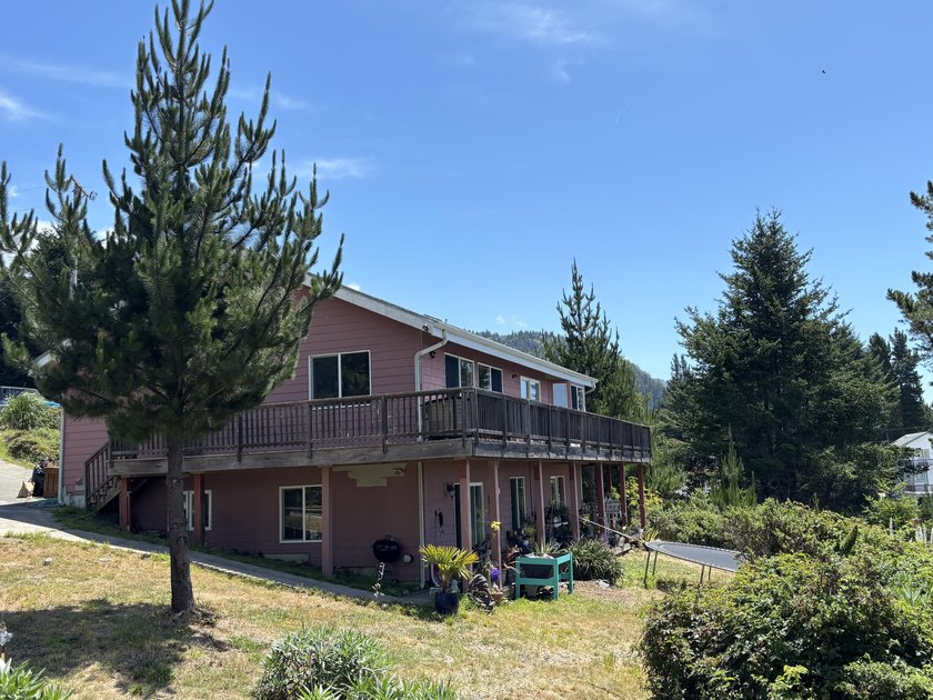California Dreamin'? Make your dreams a reality in beautiful - Beach Home for sale in Shelter Cove, California on Beachhouse.com