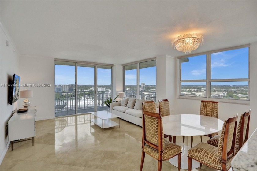 A stunning, sun-drenched corner unit offering 2 spacious - Beach Condo for sale in Aventura, Florida on Beachhouse.com