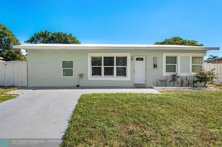 Amazing single family home with 5 bedrooms, 3 bathrooms. Large - Beach Home for sale in Pompano Beach, Florida on Beachhouse.com