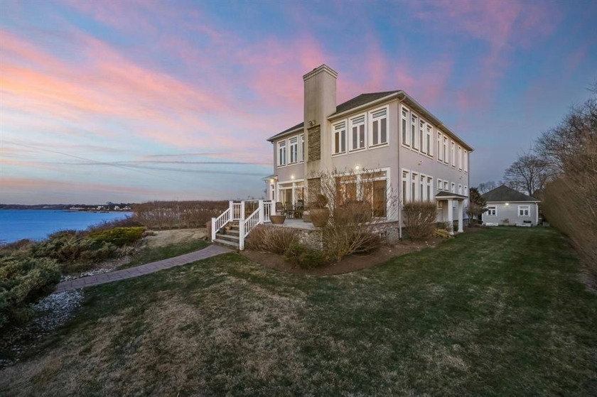 Southold, North Fork. This exceptional waterfront estate - Beach Home for sale in Southold, New York on Beachhouse.com
