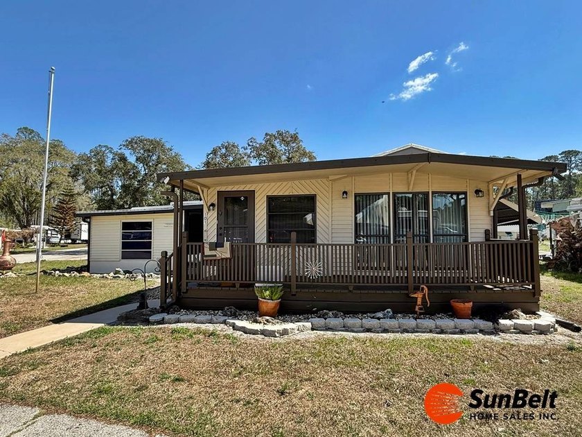 1 Bed / 1 Bath Home in Sunshine Holiday Daytona Encore RV Resort - Beach Home for sale in Ormond Beach, Florida on Beachhouse.com