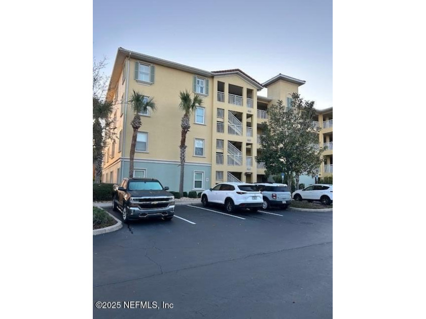 Beautiful condo unit located on the second floor of the very - Beach Condo for sale in Palm Coast, Florida on Beachhouse.com