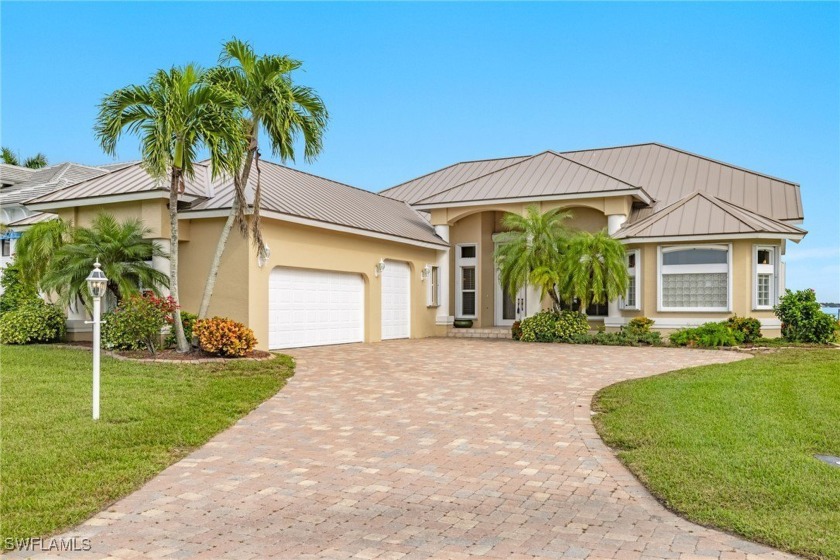 Reduced! Owner financing available. Motived Estate sale. Palaco - Beach Home for sale in Cape Coral, Florida on Beachhouse.com