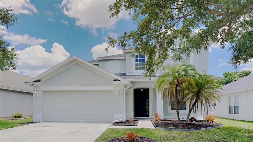 Welcome home to this refreshed home in South Cove at - Beach Home for sale in Riverview, Florida on Beachhouse.com