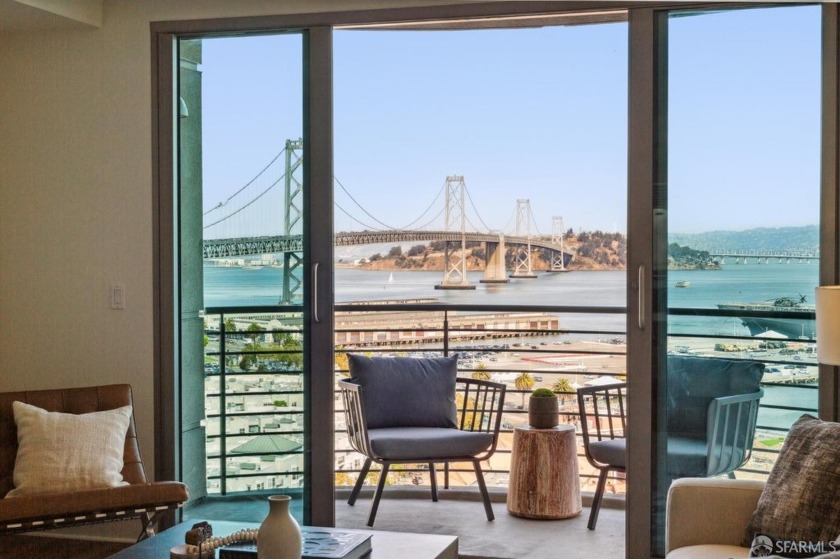 Stunning Unobstructed Panoramic Views of the Water & Bridge - Beach Condo for sale in San Francisco, California on Beachhouse.com