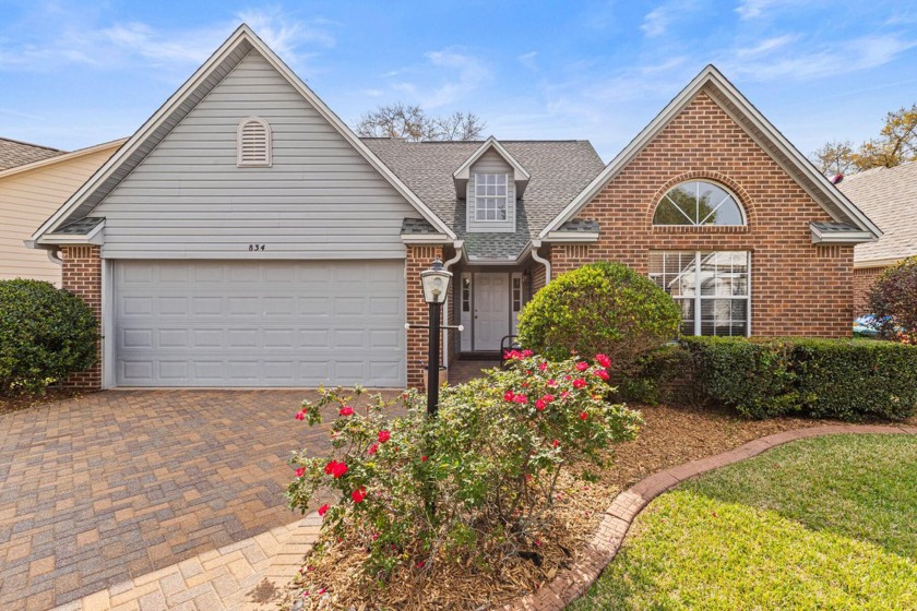 Welcome to 834 Fairway Lakes Dr. Situated in the highly coveted - Beach Home for sale in Niceville, Florida on Beachhouse.com