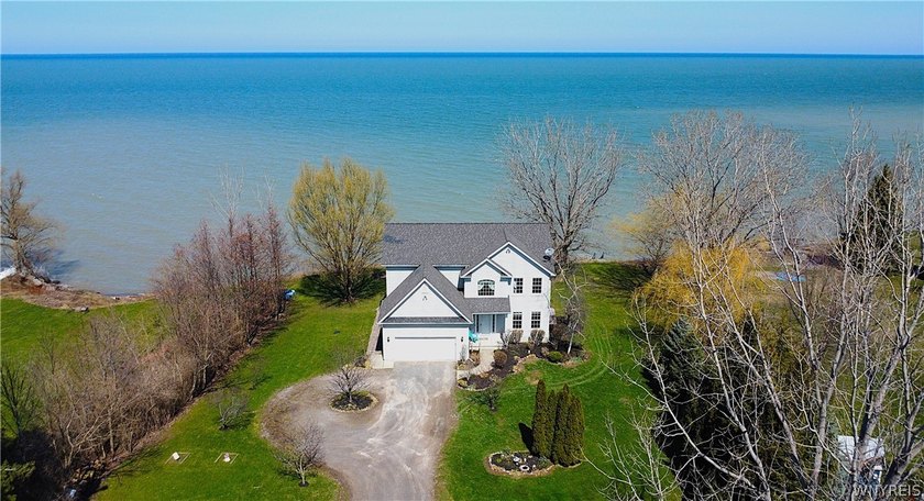 Stunning Lakefront Colonial - Modern Comfort Meets Waterfront - Beach Home for sale in Wilson, New York on Beachhouse.com