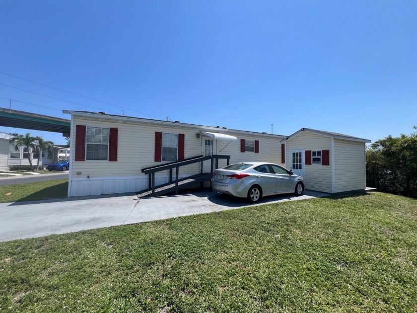 Discover the perfect retirement retreat in this charming - Beach Home for sale in Davie, Florida on Beachhouse.com