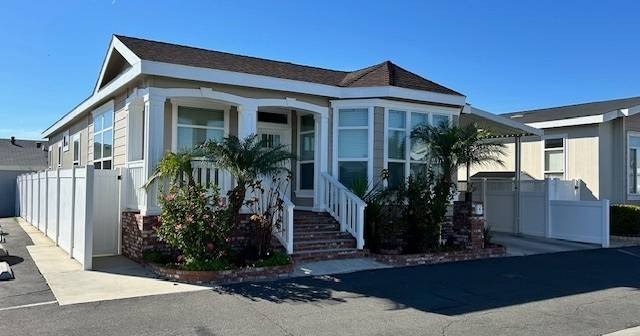 Welcome to your new home in the serene and friendly El Dorado - Beach Home for sale in Garden Grove, California on Beachhouse.com