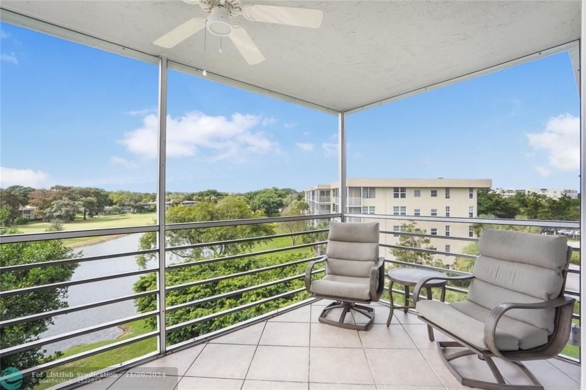 Discover your dream home in Palm Aire Country Club! This - Beach Condo for sale in Pompano Beach, Florida on Beachhouse.com